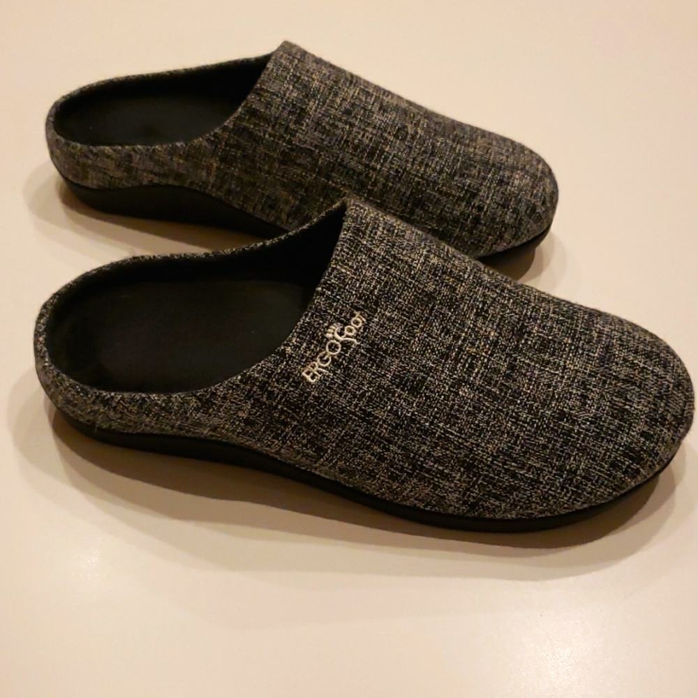 Ergofoot women's size 41 indoor/outdoor slippers